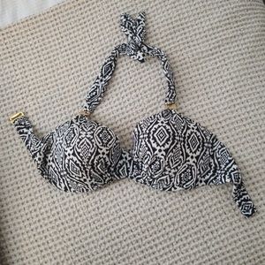 32DD Victories Secret bathing suit top